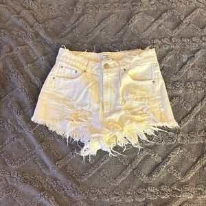 Women’s Forever 21 Distressed Jean Shorts